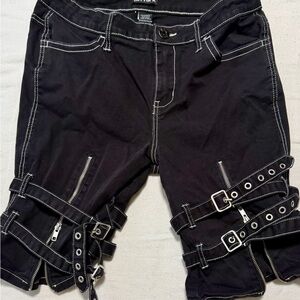 Hot Topic Black Cargo Shorts with Buckle Details